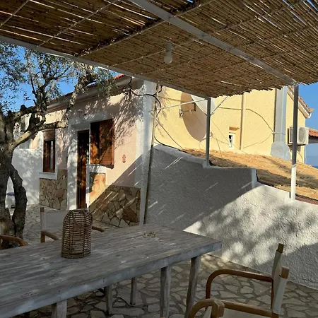 Marema شقة Kómboi